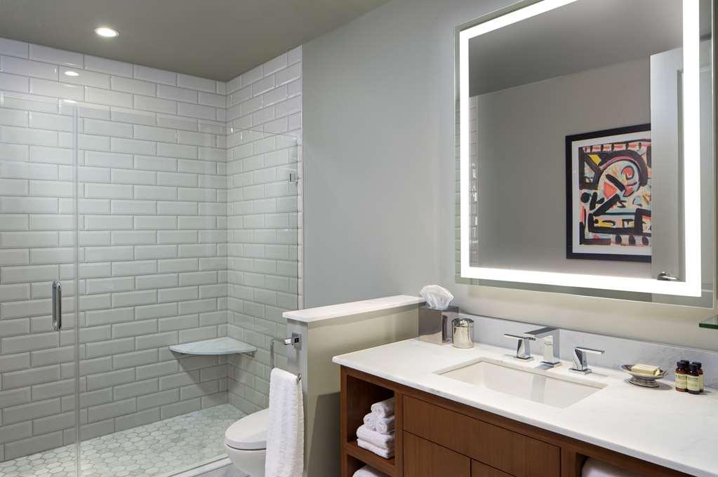 Hotel Zaza Houston Memorial City Camera foto